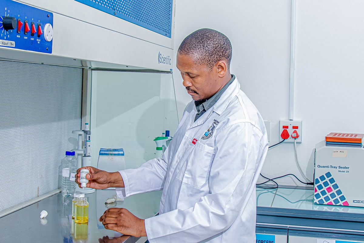 497A0093-Recovered.jpg_0000_497A0431-min